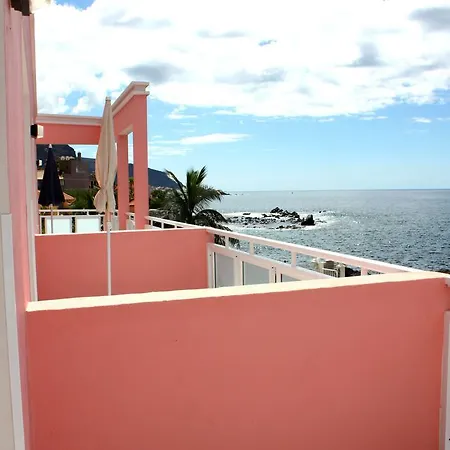 El Guirre Apartment *